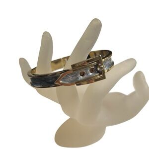 Gold Tone Enamel Belt Buckle Hinge Bangle Bracelet Gray Oval Adjustable